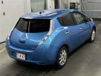 Nissan LEAF лот № 90036 оценка R  с аукциона в Японии 4