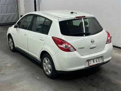 Nissan TIIDA