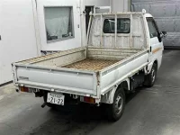 Nissan VANETTE TRUCK лот № 90031 оценка 3  с аукциона в Японии 4