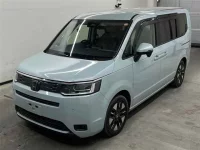 Honda STEP WAGON лот № 10019 оценка 4.5  с аукциона в Японии 3