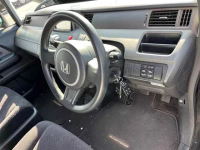 Honda STEP WAGON  с аукциона в Японии