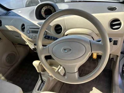 Daihatsu Esse  с аукциона в Японии