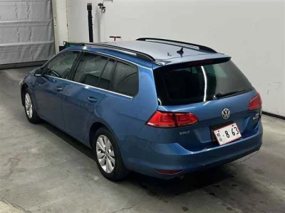 Volkswagen GOLF VARIANT