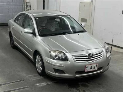 Toyota AVENSIS SEDAN