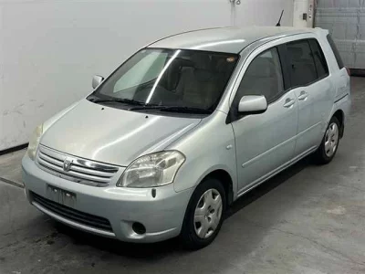Toyota RAUM