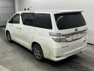 Toyota VELLFIRE  с аукциона в Японии