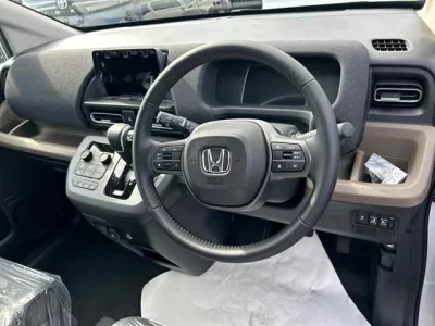 Honda FREED  с аукциона в Японии