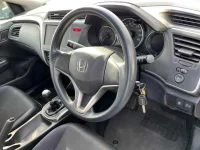Honda GRACE лот № 10072 оценка 3.5  с аукциона в Японии 2