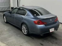 Nissan SKYLINE лот № 90064 оценка 4  с аукциона в Японии 1