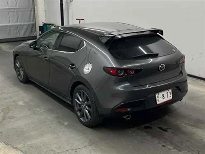 Mazda MAZDA3  с аукциона в Японии