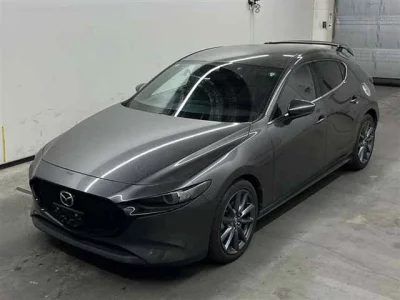 Mazda MAZDA3  с аукциона в Японии
