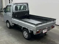 Subaru SAMBAR лот № 130 оценка R  с аукциона в Японии 1