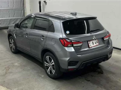 Mitsubishi RVR