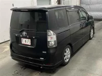 Toyota VOXY лот № 85050 оценка 4  с аукциона в Японии 4