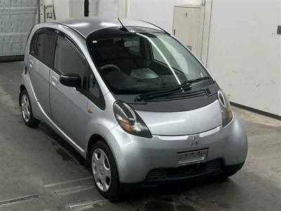 Mitsubishi I  с аукциона в Японии