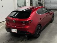 Mazda MAZDA3 лот № 20092 оценка 3.5  с аукциона в Японии 4