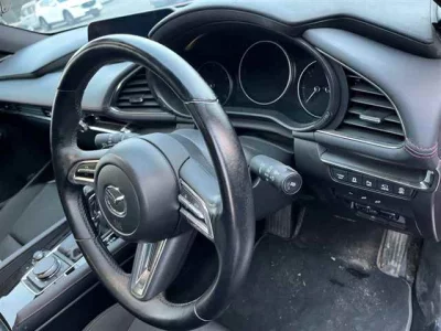 Mazda MAZDA3  с аукциона в Японии