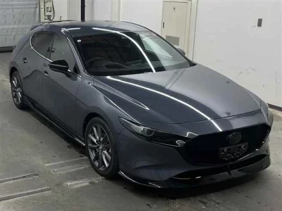 Mazda MAZDA3  с аукциона в Японии