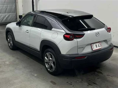 Mazda MX-30  с аукциона в Японии