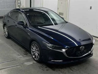 Mazda MAZDA3  с аукциона в Японии