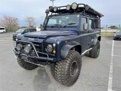Rover DEFENDER