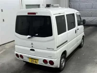 Mitsubishi MINICAB VAN лот № 90112 оценка R  с аукциона в Японии 4