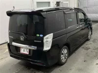 Honda STEP WAGON лот № 90140 оценка 3.5  с аукциона в Японии 4