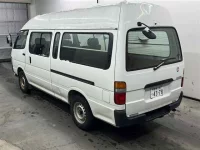 Toyota HIACE VAN лот № 85054 оценка 3  с аукциона в Японии 1