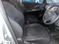 Toyota RACTIS лот № 90126 оценка 3.5  с аукциона в Японии 6