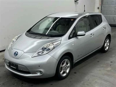 Nissan LEAF  с аукциона в Японии