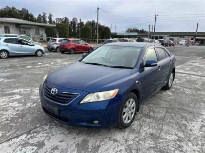 Toyota CAMRY  с аукциона в Японии