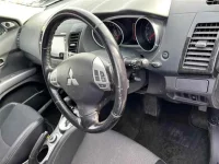 Mitsubishi OUTLANDER лот № 85064 оценка 4  с аукциона в Японии 2