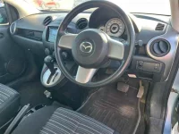 Mazda DEMIO лот № 92017 оценка 3  с аукциона в Японии 2