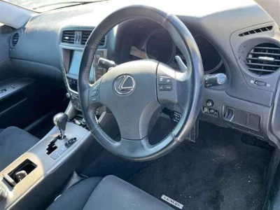 Lexus IS  с аукциона в Японии