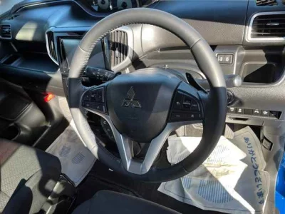 Mitsubishi DELICA D2