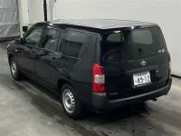 Toyota SUCCEED лот № 70118 оценка 3.5  с аукциона в Японии 1