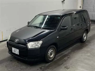 Toyota SUCCEED  с аукциона в Японии