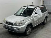 Nissan X-TRAIL лот № 85074 оценка 3.5  с аукциона в Японии 3