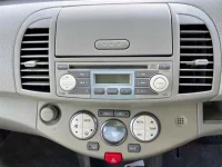 Nissan MARCH лот № 80071 оценка X  с аукциона в Японии 5