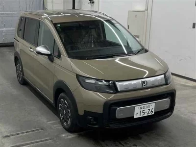 Honda FREED  с аукциона в Японии