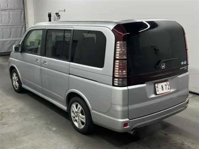 Honda STEP WAGON  с аукциона в Японии