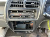 Suzuki CARRY TRUCK лот № 90212 оценка 3.5  с аукциона в Японии 5