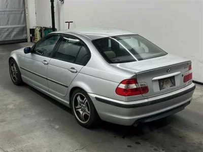 BMW 3-Series  с аукциона в Японии