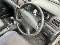 Toyota COROLLA FIELDER лот № 70179 оценка 3  с аукциона в Японии 2