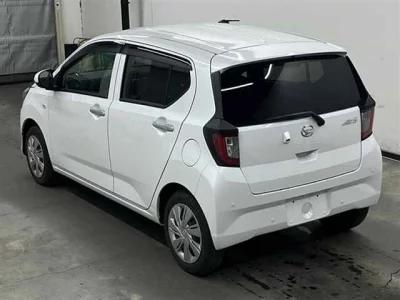 Daihatsu MIRA E S