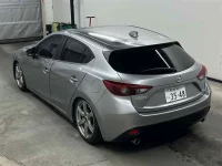 Mazda AXELA лот № 10298 оценка 3.5  с аукциона в Японии 1