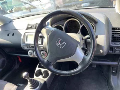 Honda FIT  с аукциона в Японии