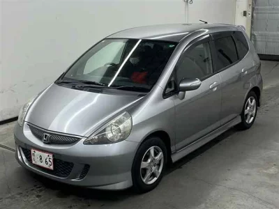 Honda FIT  с аукциона в Японии
