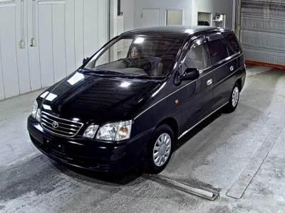 Toyota GAIA  с аукциона в Японии