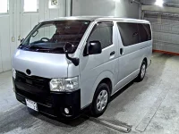 Toyota HIACE VAN лот № 3005 оценка 3.5  с аукциона в Японии 3